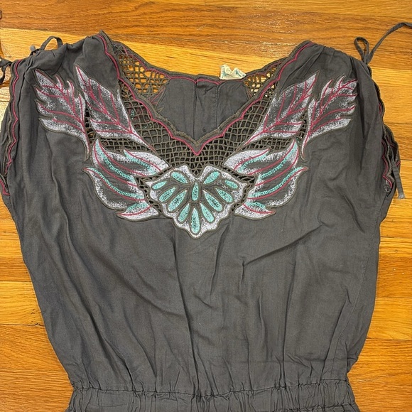 Sweet by Miss Me Embroidered Gray Romper with front pockets.  Size S - Picture 2 of 8